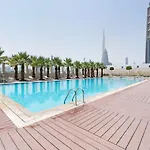 Blueground Difc City View Pool Gym Dxb-609